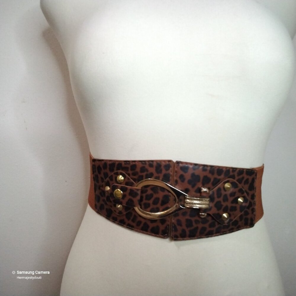 Brown & Black Cheetah Print Wide Elastic Belt with Gold Studs Size Med - Large N